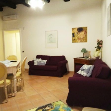 Bed and breakfast Amalfitani Salerno Centro Extérieur photo