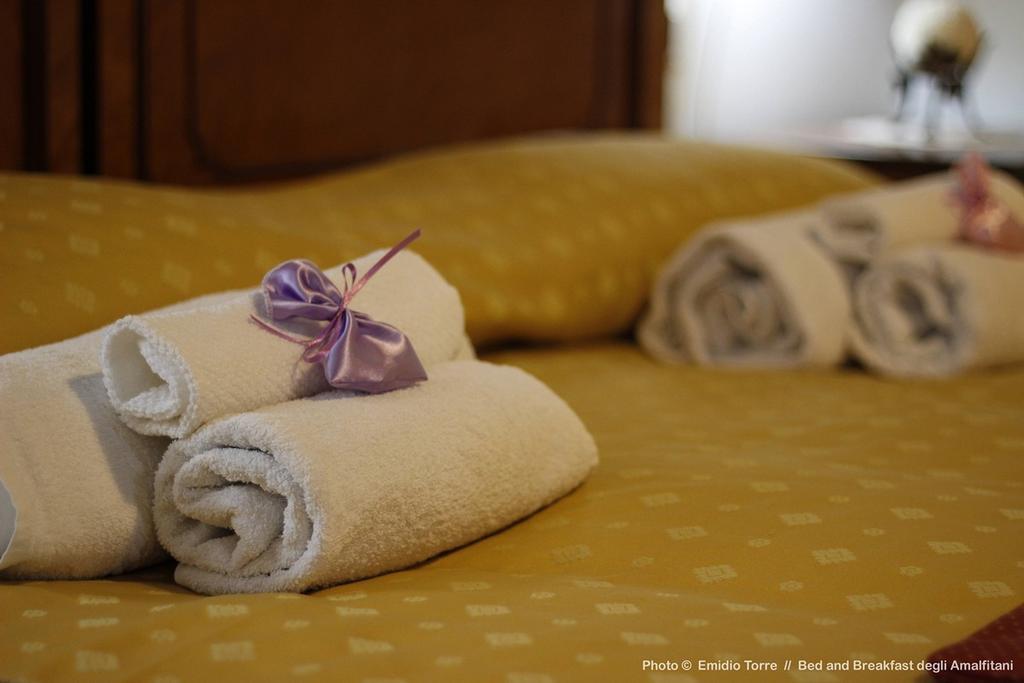 Bed and breakfast Amalfitani Salerno Centro Extérieur photo