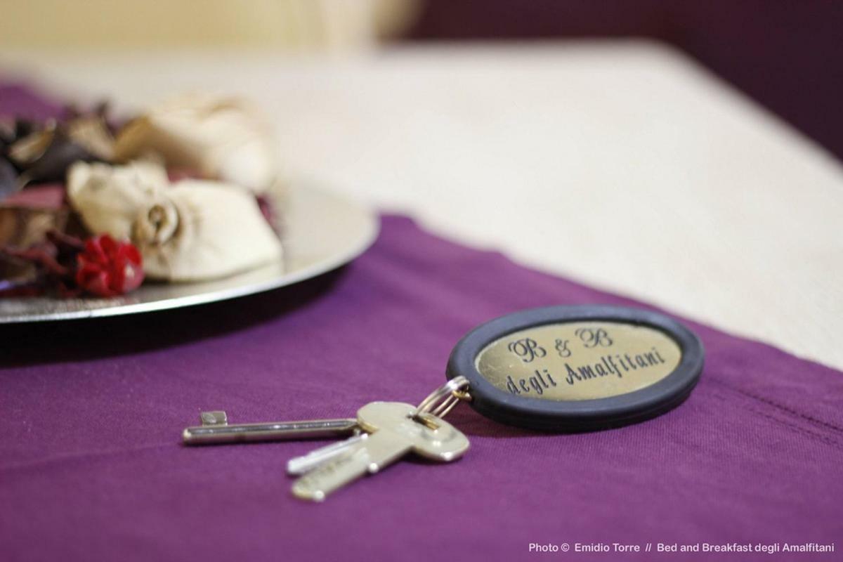 Bed and breakfast Amalfitani Salerno Centro Extérieur photo